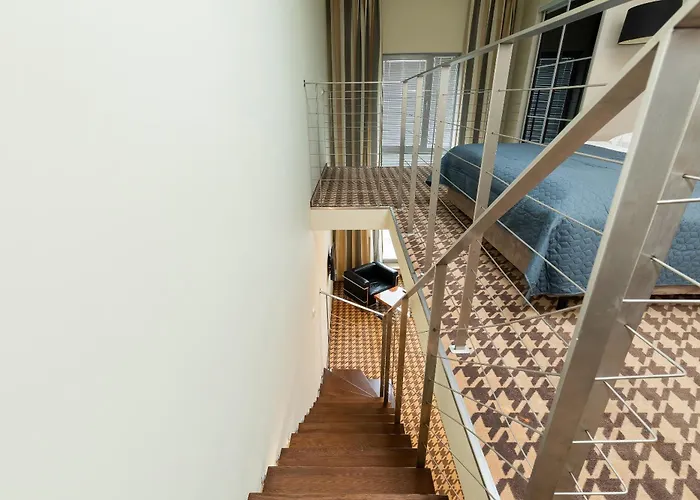 Jantar Deluxe Royal Tulip 아파트 *