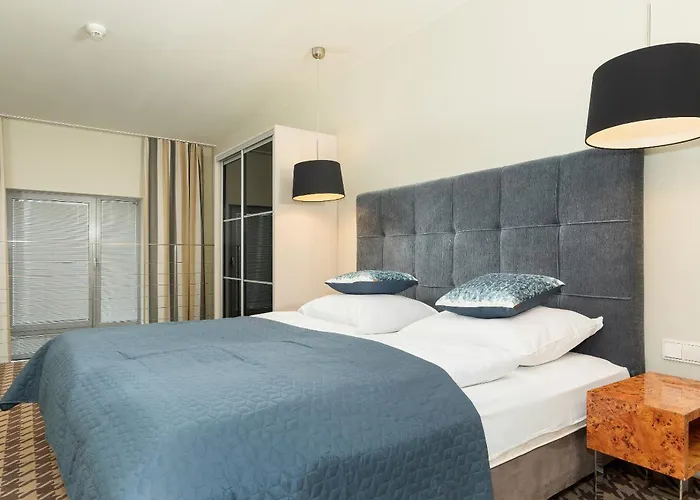 Jantar Deluxe Royal Tulip 아파트 코워브제크